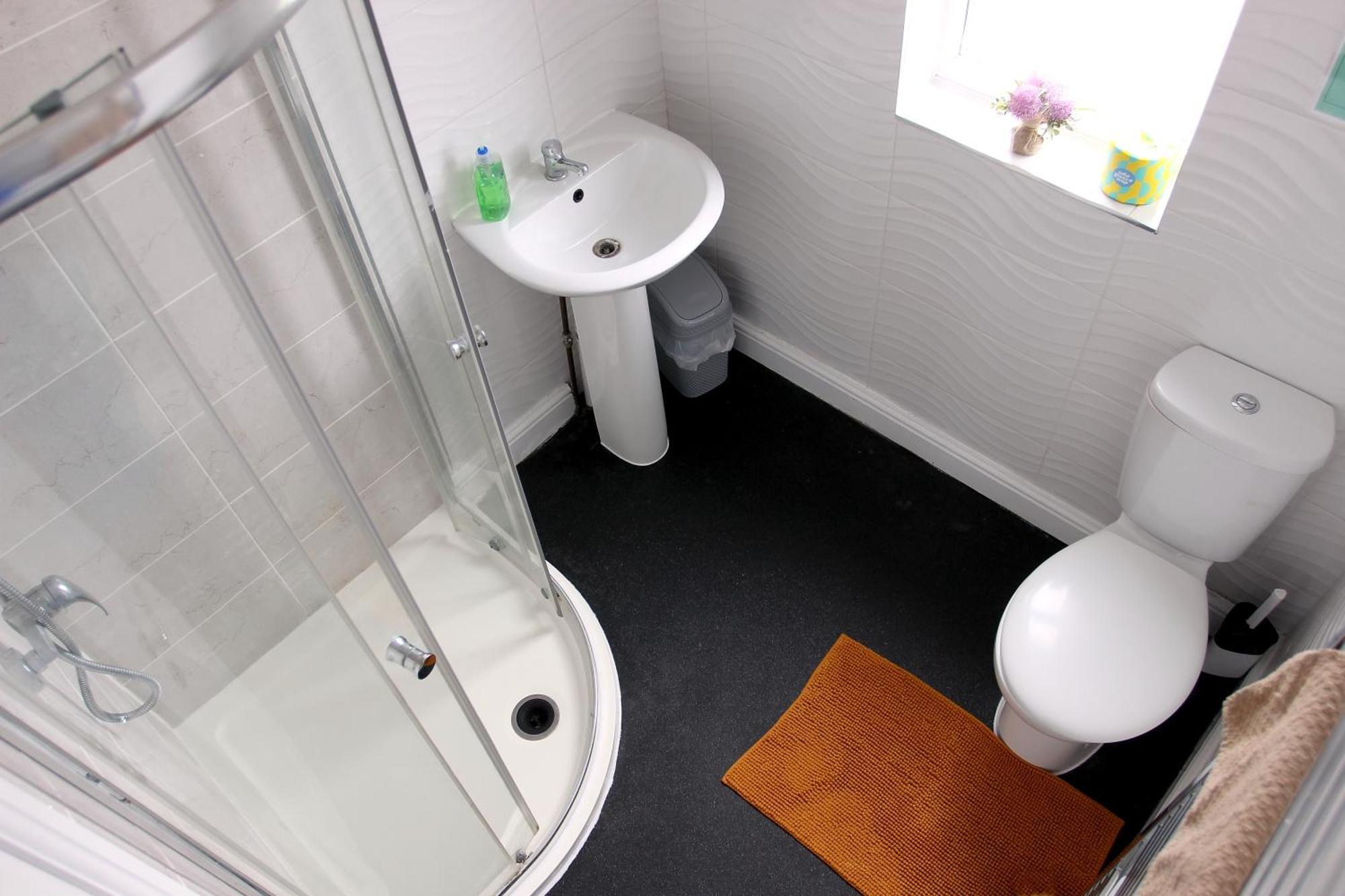 House Share With Few Ensuite Rooms Near Southmead Bristol Eksteriør billede