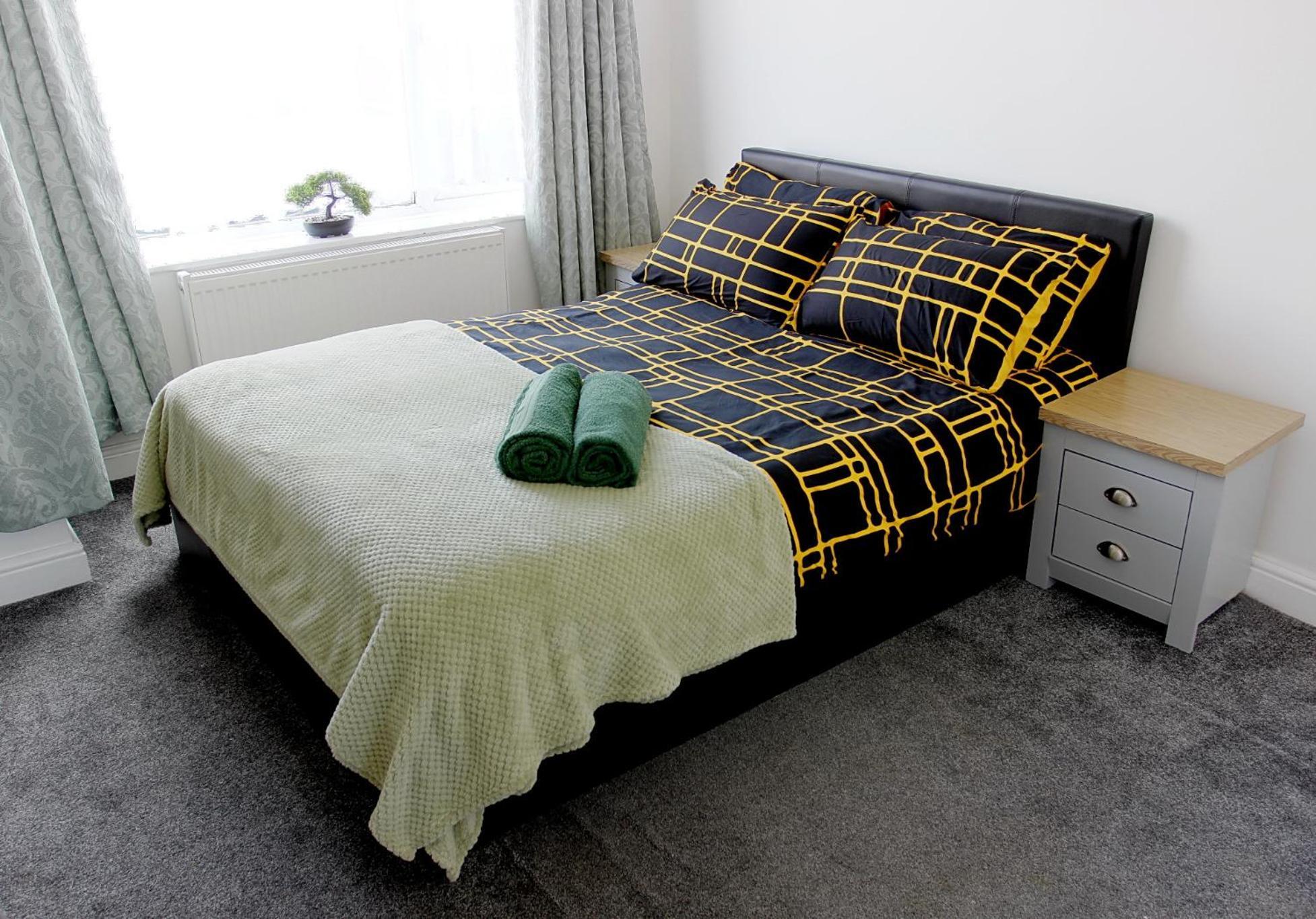 House Share With Few Ensuite Rooms Near Southmead Bristol Eksteriør billede